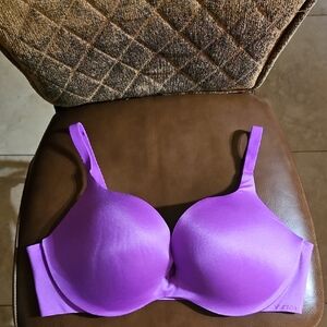 Victoria's Secret Push Up Underwire Purple Bra Lined Padded